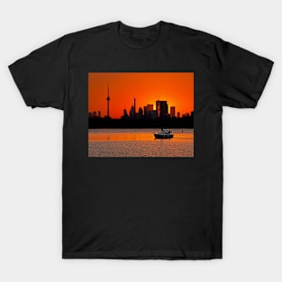 Sunset Sail Ashbridges Bay Toronto Canada T-Shirt